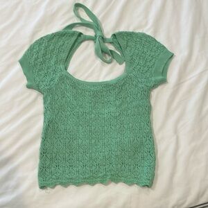 Gab Kate Crochet top gorgeous color. Tues in the back at neck. Fully lined